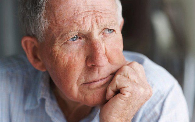 Как убедить пожилого человека переехать в дом престарелых?